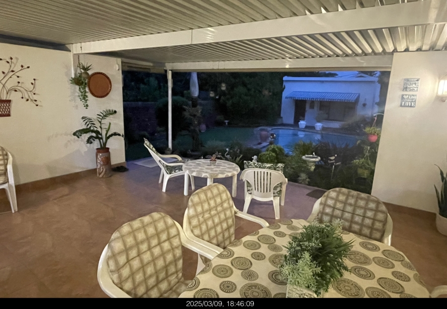 4 Bedroom Property for Sale in Beacon Bay Eastern Cape
